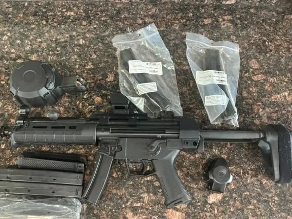 MP5 Clone ( Century AP5)
