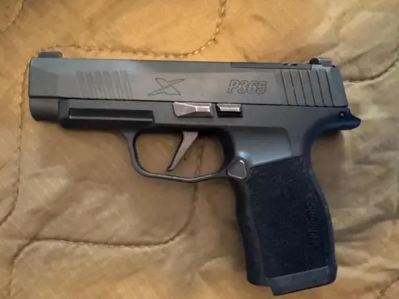 SIG Sauer P365 XL 9mm – Excellent Condition