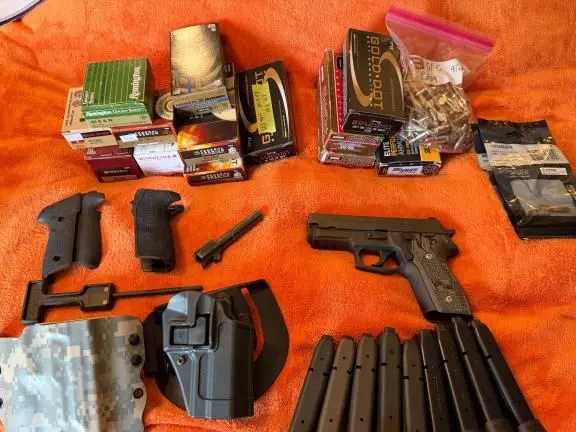 HK P2000sk and P229r in 357/40