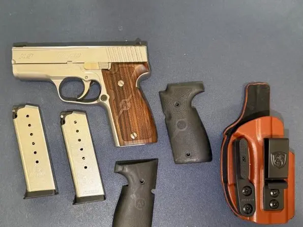 KAHR K9 ELITE w/ Front Tritium Sight