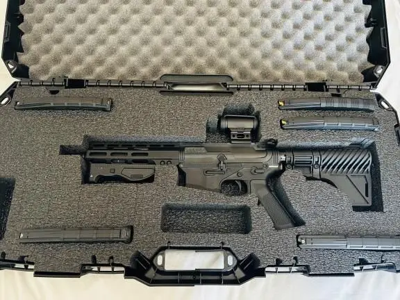 American Tactical Industries AR15 .223 5.56 AR Pistol 5-Mags Laser, Light, Optic and Case