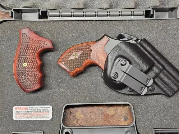 Model 19 Carry Comp 2.5"