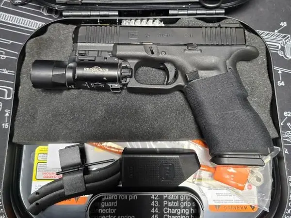 423.nine.9.four.6.one.1.two Glock 45 Gen 5 surefire x300u $700 firm.. 423.nine.9.four.6.one.1.two