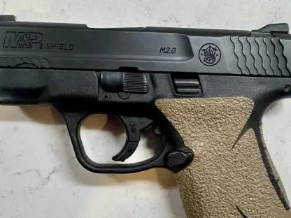 Smith and Wesson Shield 2.0 9mm