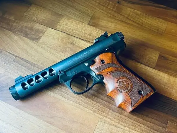 Ruger Mark IV 22/45 LITE