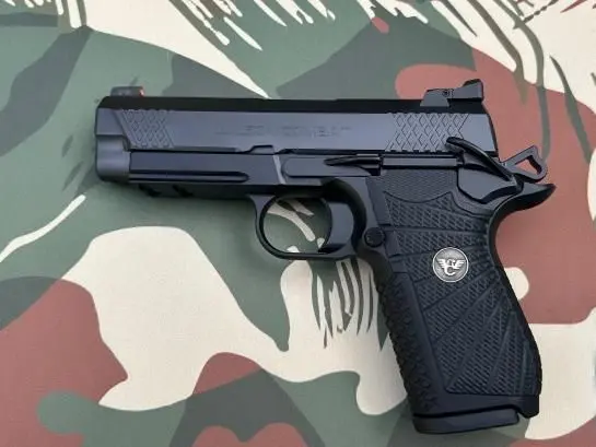 Wilson Combat EDC X9