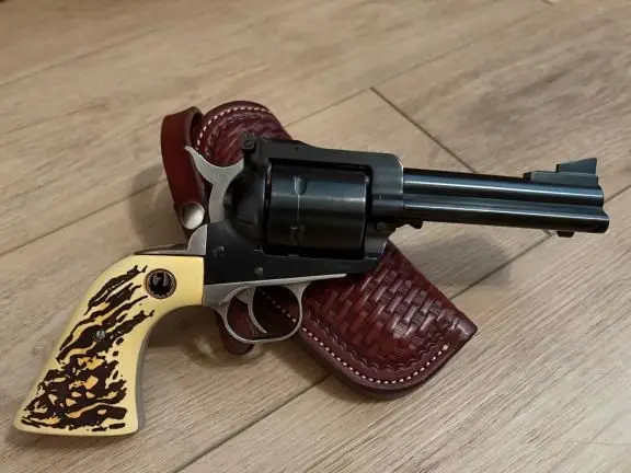 Ruger Super Blackhawk 44 custom