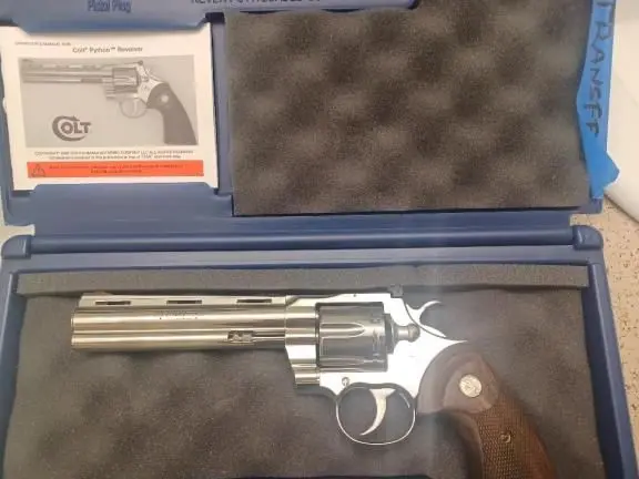 Colt Python 6 inch
