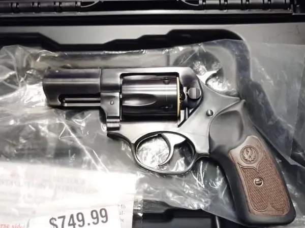 Ruger SP101 357mag/38special