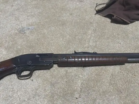 SAVAGE arms Corp model 25 pump 22 caliber