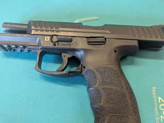H&K VP9 9mm — Excellent Condition with Holsters and Extra Mags