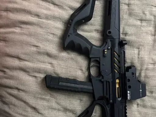 CUSTOM AR-9