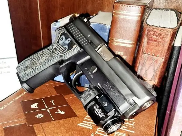 Sig Sauer P229R