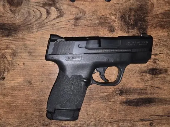 S&W M&P Shield M2.0 9mm