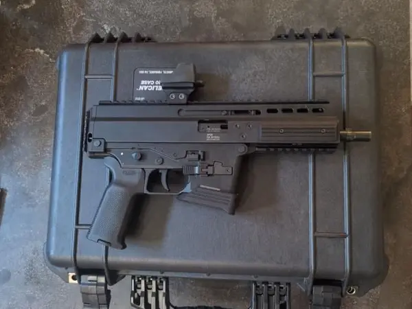 B&T APC9 Pro w/ Glock Lower