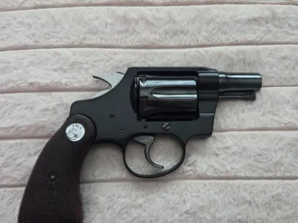 Colt Cobra 38spl