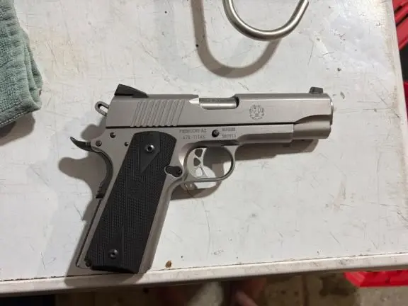 Ruger SR1911 Commander .45 ACP