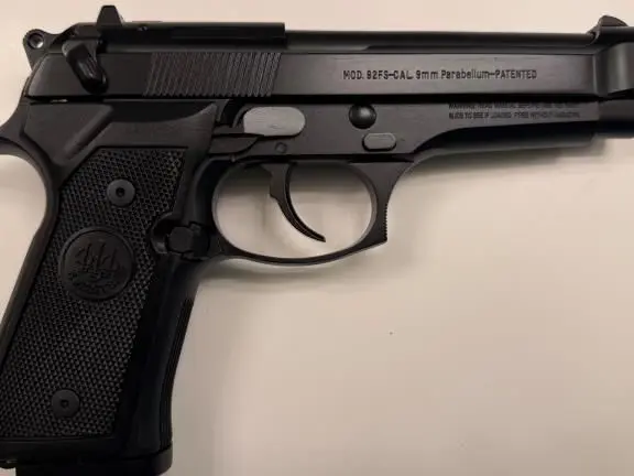 Beretta 92FS with (3) original 15 rd mags and case