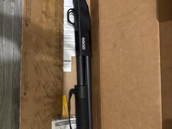 Mossberg 590s