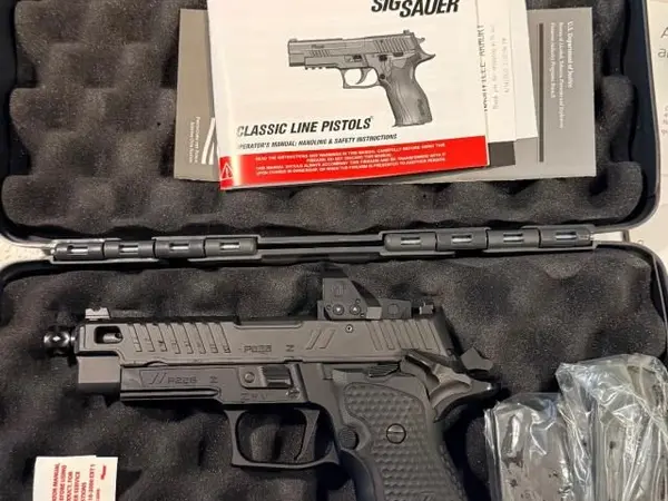 Sig Sauer P226 ZEV