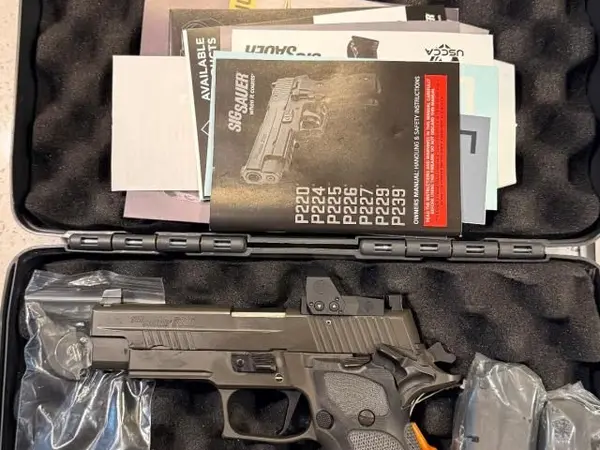 Sig Sauer P-226 Legion SAO RXP