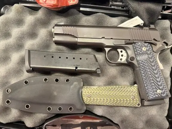 Magnum Research Desert Eagle MR1911G in 45 ACP with Extras