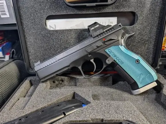 CZ SHADOW 2 Blue
