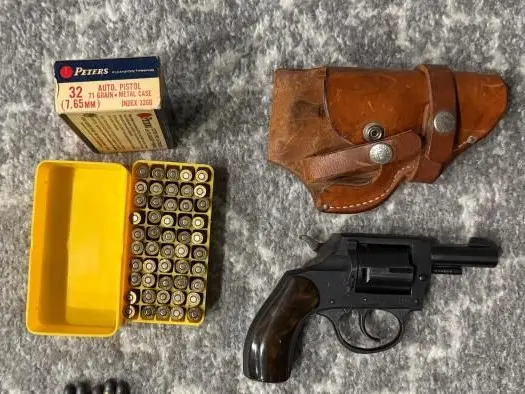 Iver Johnson 32 revolver
