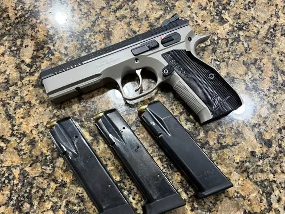 Cz Shadow 2 Urban Gray - LIKE NEW