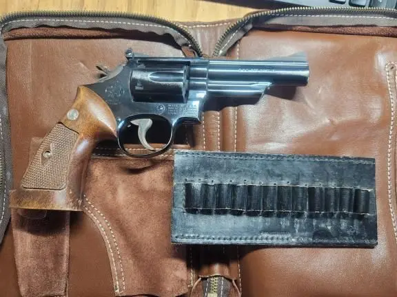 Smith & Wesson 19-2 357 Magnum
