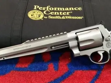500 Smith wesson S&W performance revolver