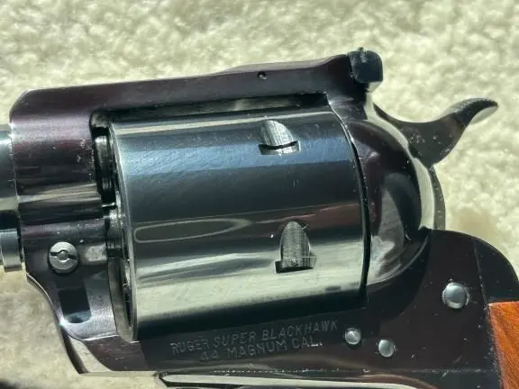Old Model 3-screw Ruger Super Blackhawk
