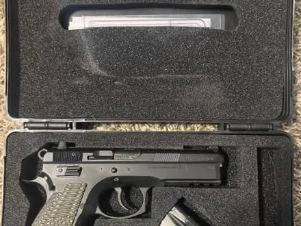 CZ 75 SP-01