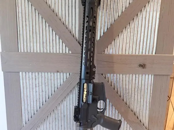Salient Arms SAI T2