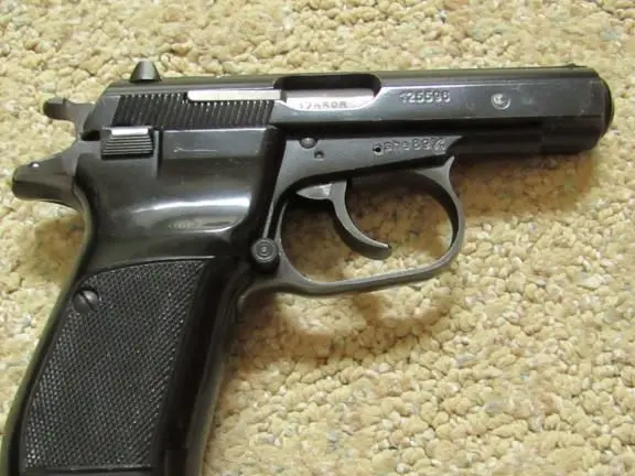 1989 CZ vz.82 – 9x18 (Makarov) Semi-Auto C&R