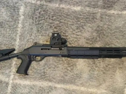 Benelli M4