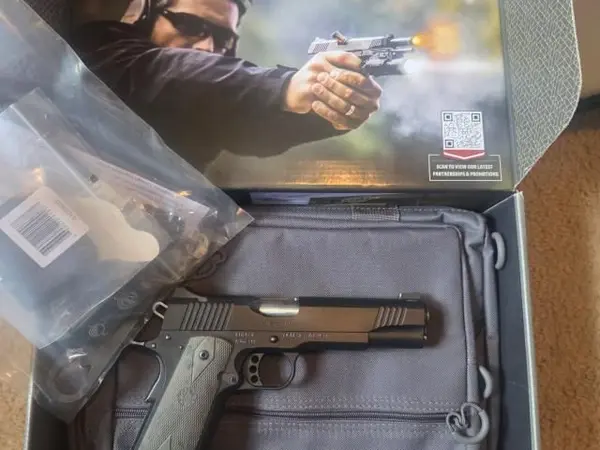 Kimber Custom lightweight 1911 45