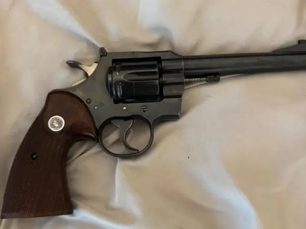 Colt Officers Model Match 22lr