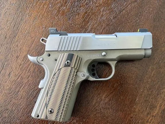 Colt Defender 1911 45acp