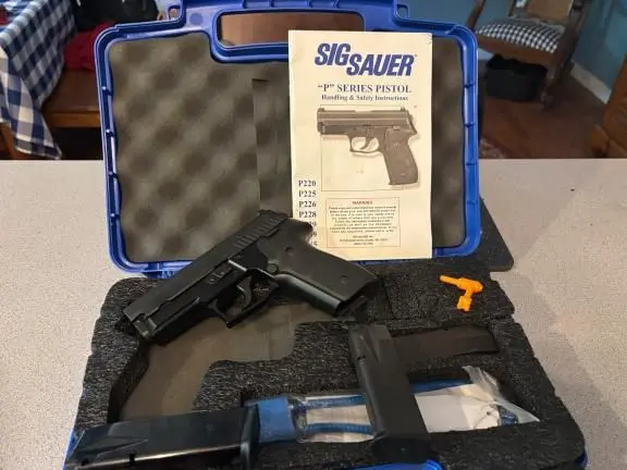 Sig Sauer P229 DAK-9mm para