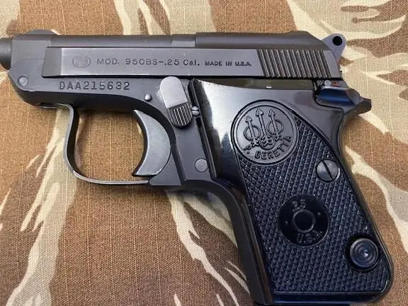 Beretta Jetfire Model 950 in .25acp