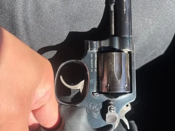 S&W .357 w/ heavy barrel (police issued)