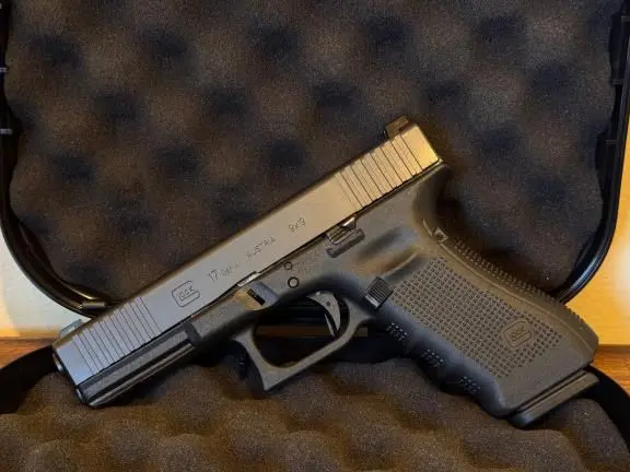 Glock 17 gen 4 FS (Summer Special) Purple Label