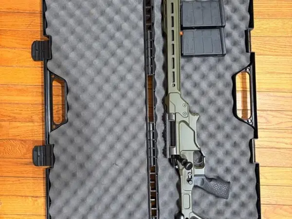 Daniel Defense Delta 5
