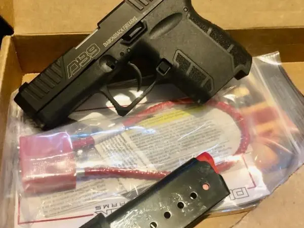 Diamondback DB9 Gen4 - 9mm, very compact CCW pistol
