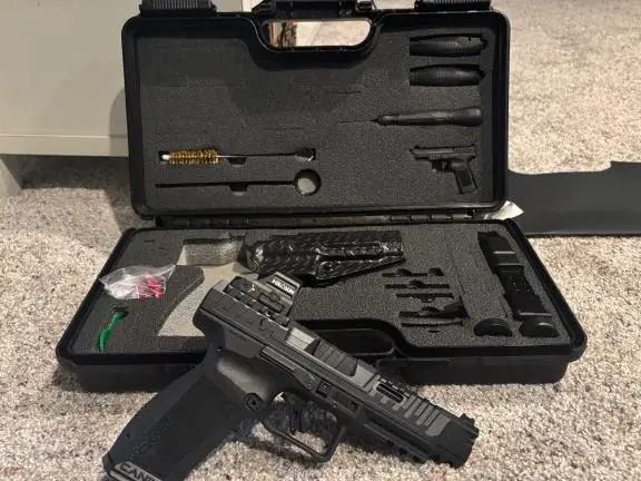 Canik SFX Rival Darkside 9mm