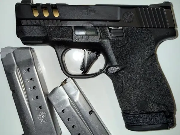 Smith & Wesson M&P Shield