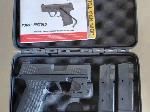 SIG P-365X w/Streamlight TLR-6