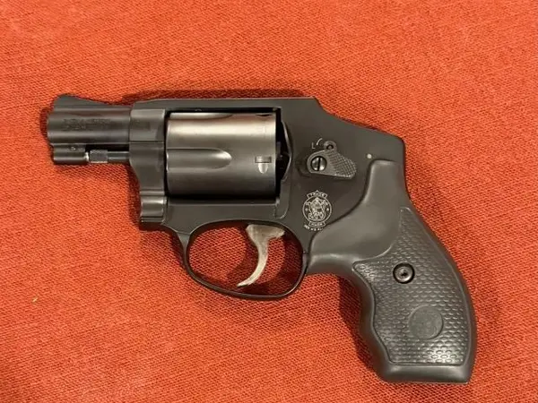 Smith & Wesson Model 442 38