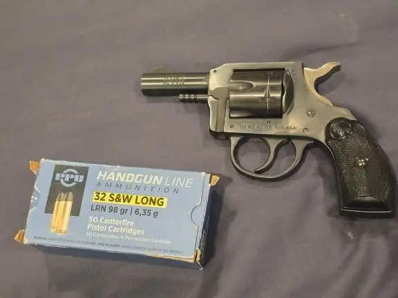 H&R model 732